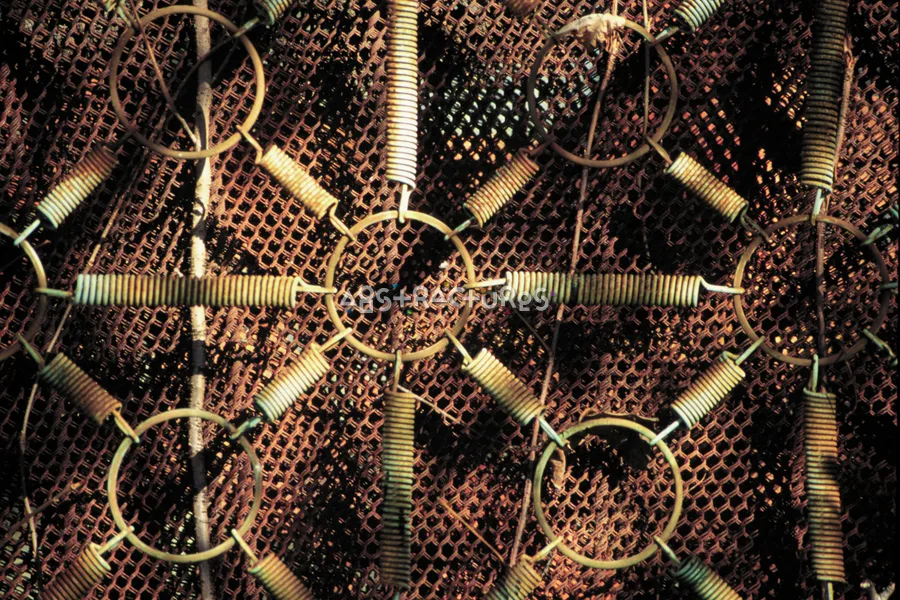Rusty Metal Bedsprings Background Texture — photographic texture 02 — 01