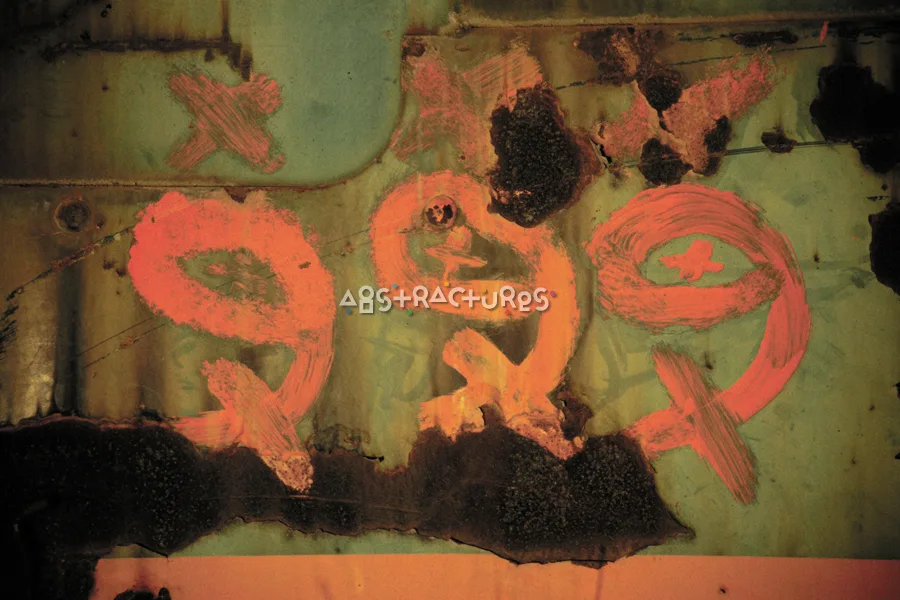 Green Orange Graffiti Texture Background — photographic texture 03 — 19